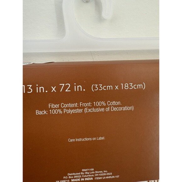 Table Runner - Picture 6 of 6